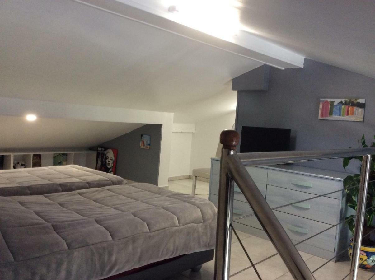Appartement De Vacances Au 1Er Etage 45M2 Antibes Luaran gambar