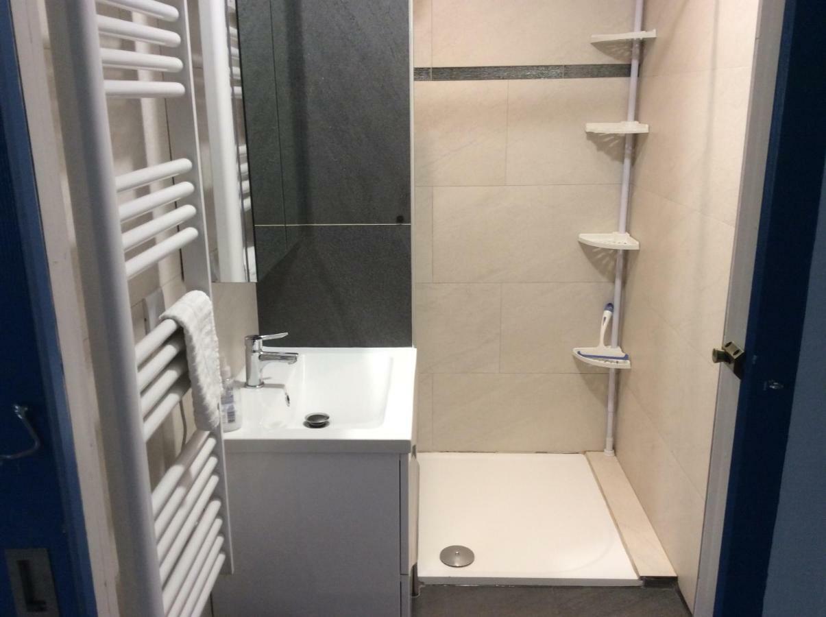 Appartement De Vacances Au 1Er Etage 45M2 Antibes Luaran gambar